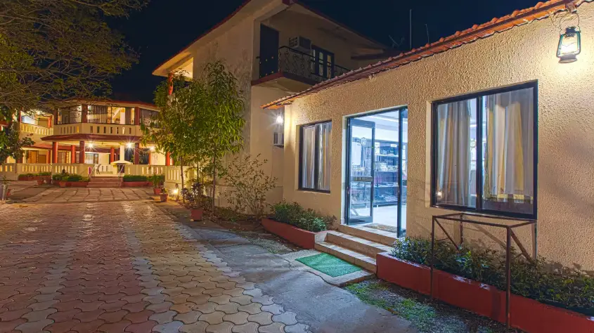 Grand Tiger Resort Kanha
