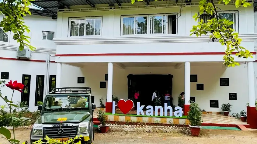 Grand Tiger Resort Kanha
