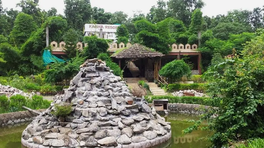 Hotel Kanha Resort 