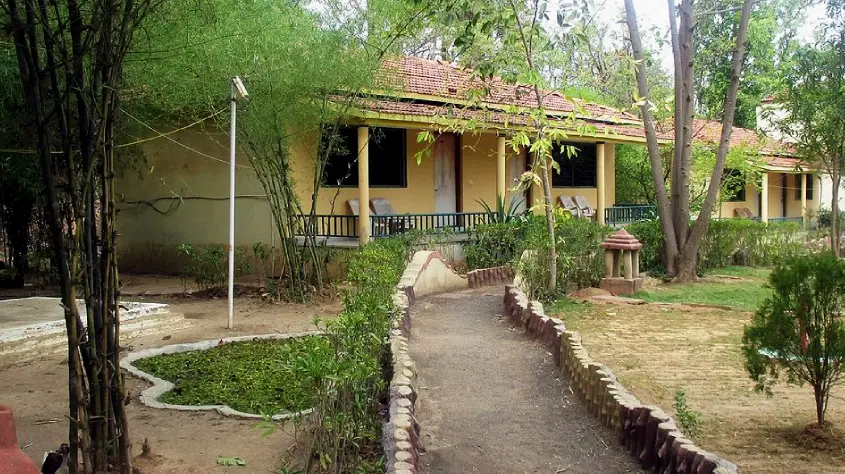 Hotel Kanha Resort 