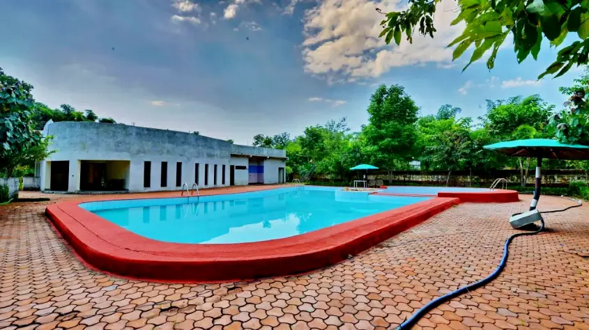 Kanha Meadows Retreat